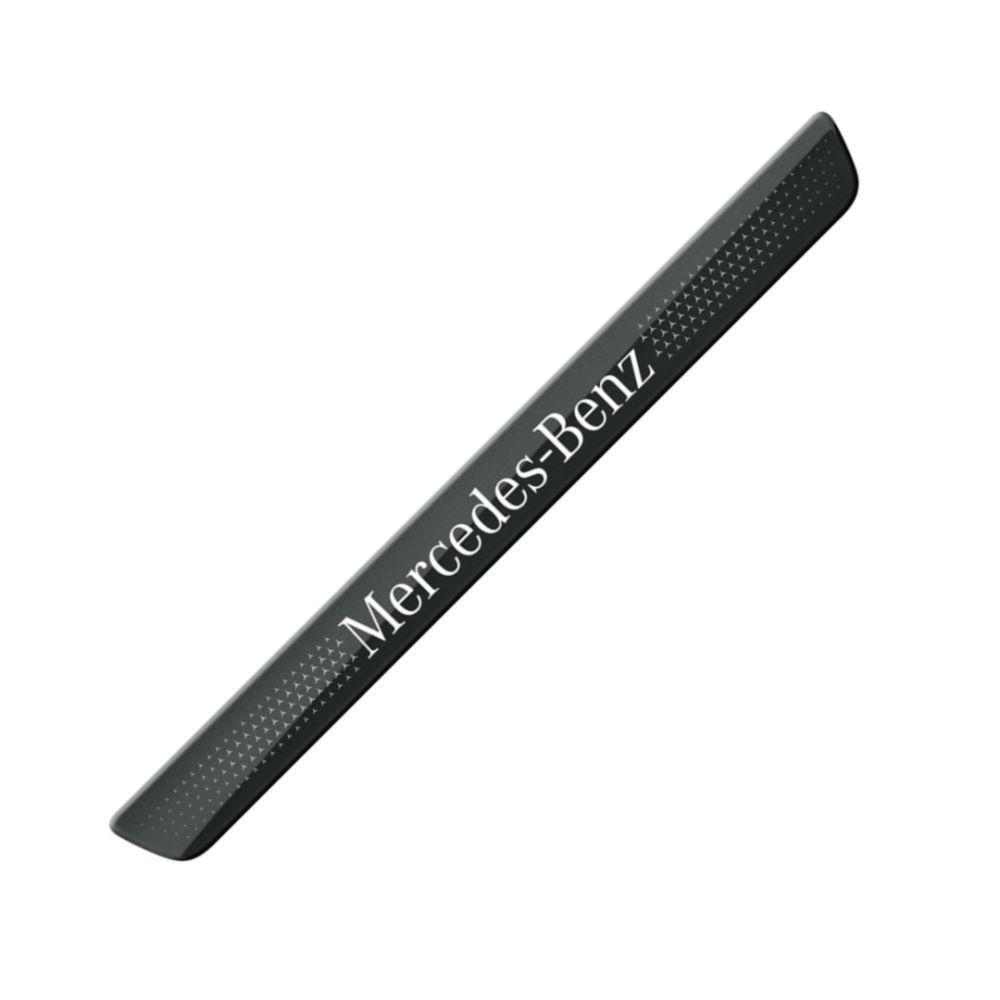 listwa-led-progowa-czarna-z-napisem-AMG-mercedes-A1776860400-A1776804407 (1).png