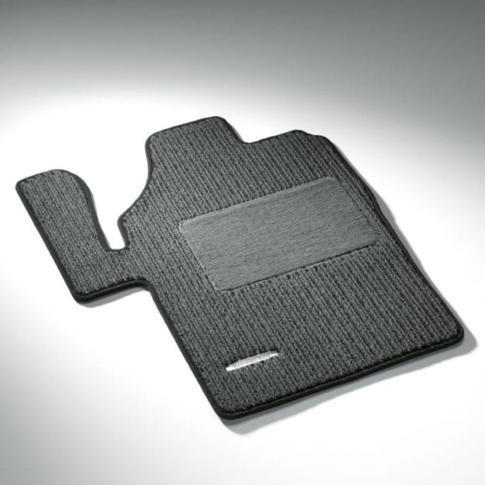 dywaniki-podlogowe-mercedes-ben-B66560509.jpg