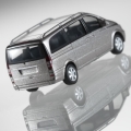 modelik-furgonetka-viano-odbicie-B66960526.jpg