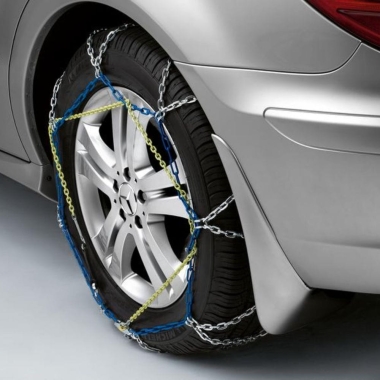 ŁAŃCUCH NA KOŁO MERCEDES-BENZ 235, 65, R17,