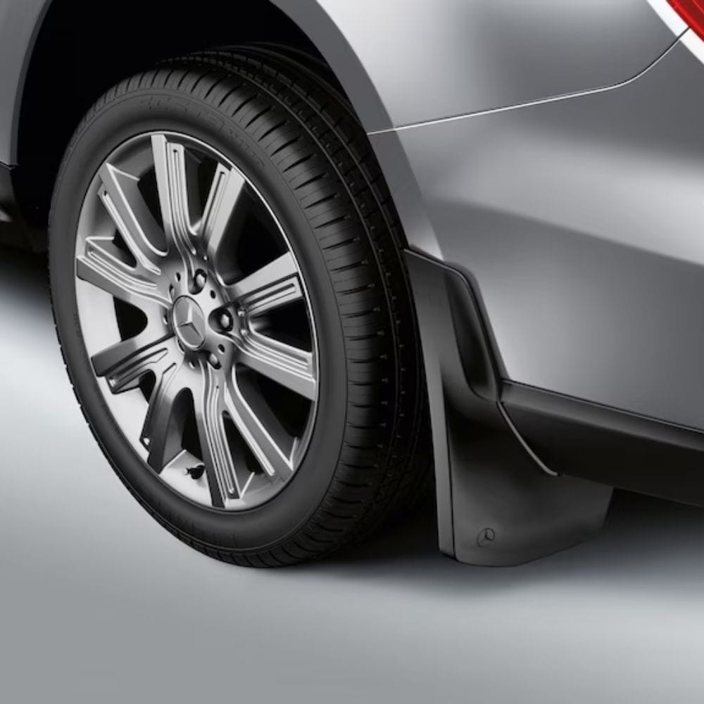 chlapacze-tylne-mercedes-gla-h247-A2478905400