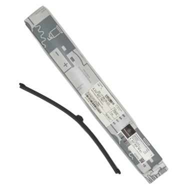 PIÓRO WYCIERACZKI TYŁ MERCEDES B KLASA GLA W247 EQA