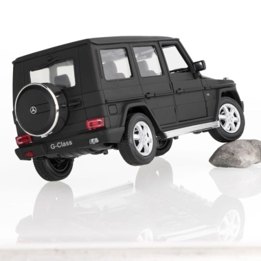 MODELIK MERCEDES-BENZ G-KLASA 1:24