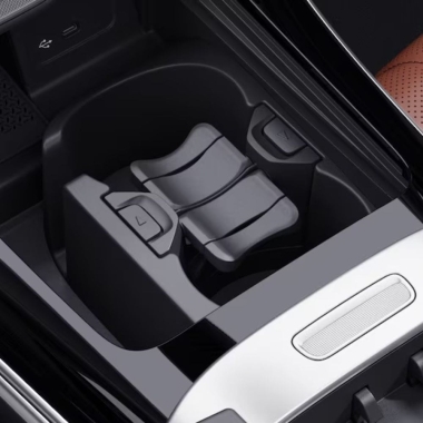 UCHWYT NA NAPOJE MERCEDES-BENZ CLE (C236), GLC (X254), C-KLASA (S206, W206)