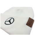 zimowa-czapka-z-pomponem-mercedes-benz-z-logo-kochamy-mercedesy.png