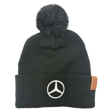 CZAPKA ZIMOWA MERCEDES CZARNA Z POMPONEM