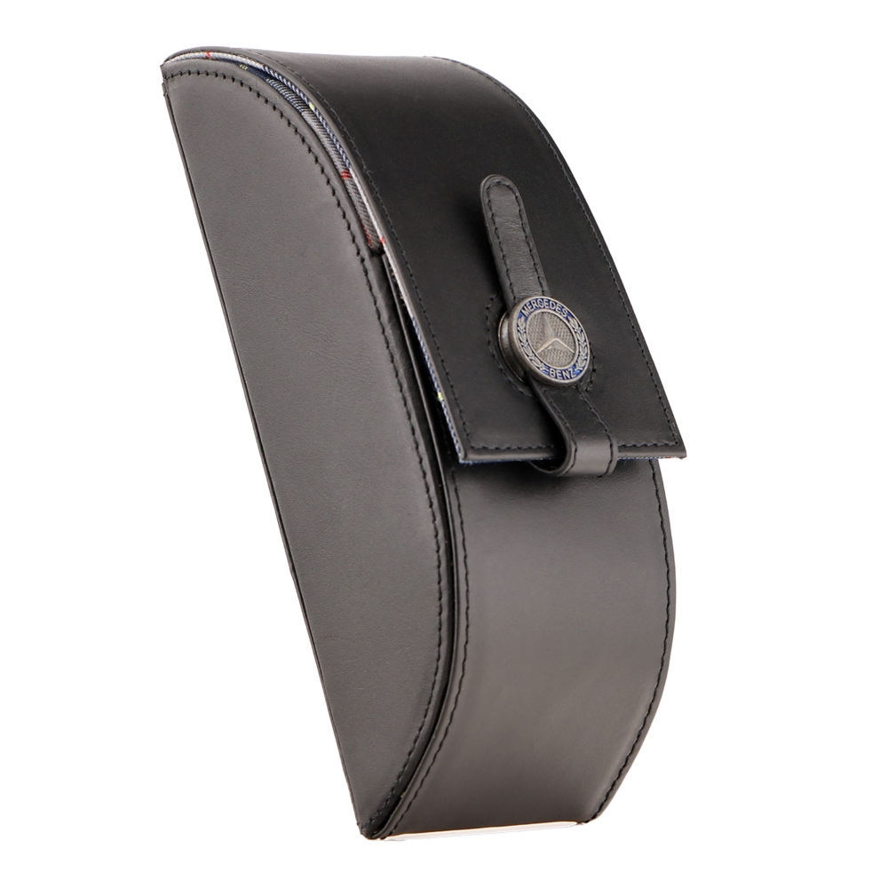 etui-na-okulary-czarne-mercedes-benz