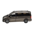 model-mercedes-benz-klasa-v-amg-line-szary