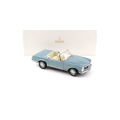 model-mercedes-benz-230sl-pagoda-niebieski