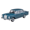 modelik-mercedes-benz-220s-w111-B66040723