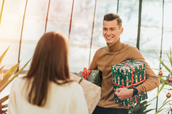 5 pomysłów na świąteczny prezent dla niego z Kolekcji Mercedes-Benz